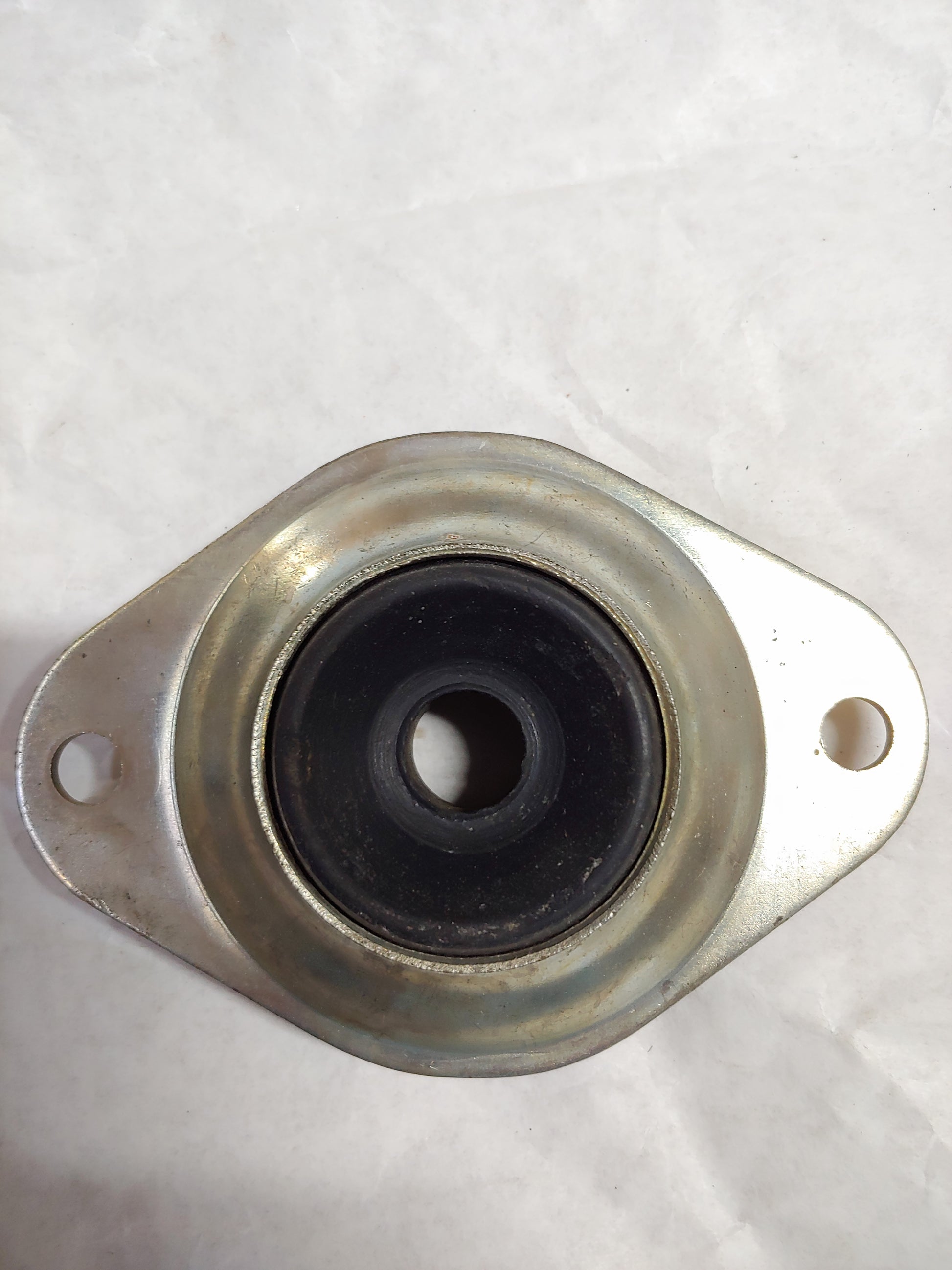 MZ 251 301 Titreşim Üst Ara Takozu