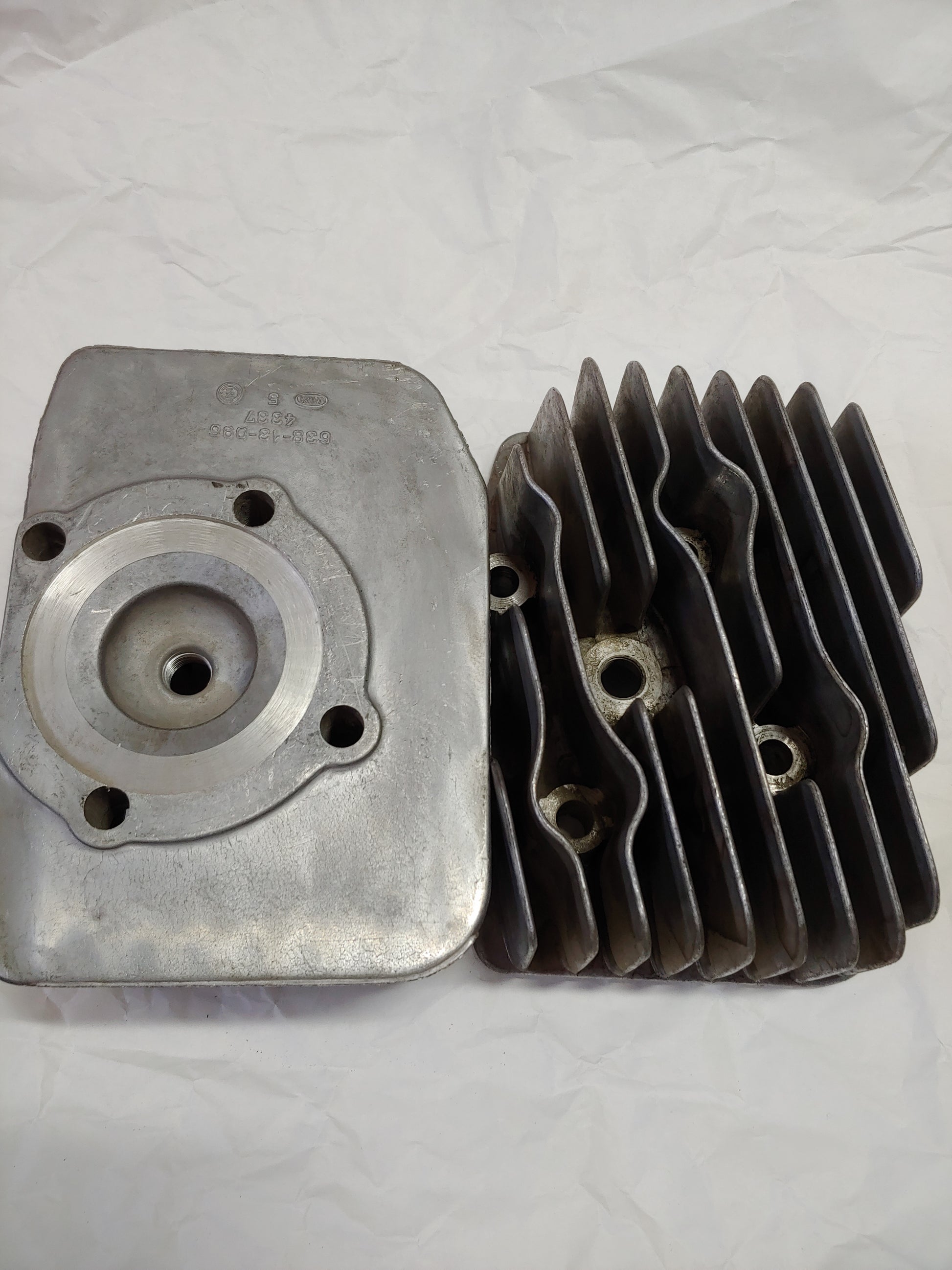 JAWA 350 Orijinal Silindir Üst Kapak Takımı