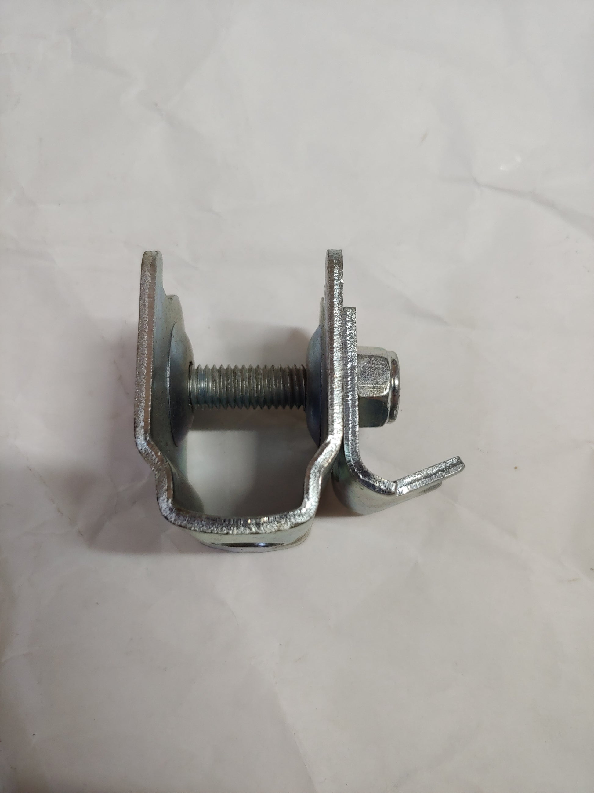 MZ Orijinal Arka Basamak Kelepçesi